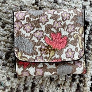 Coach floral wallet